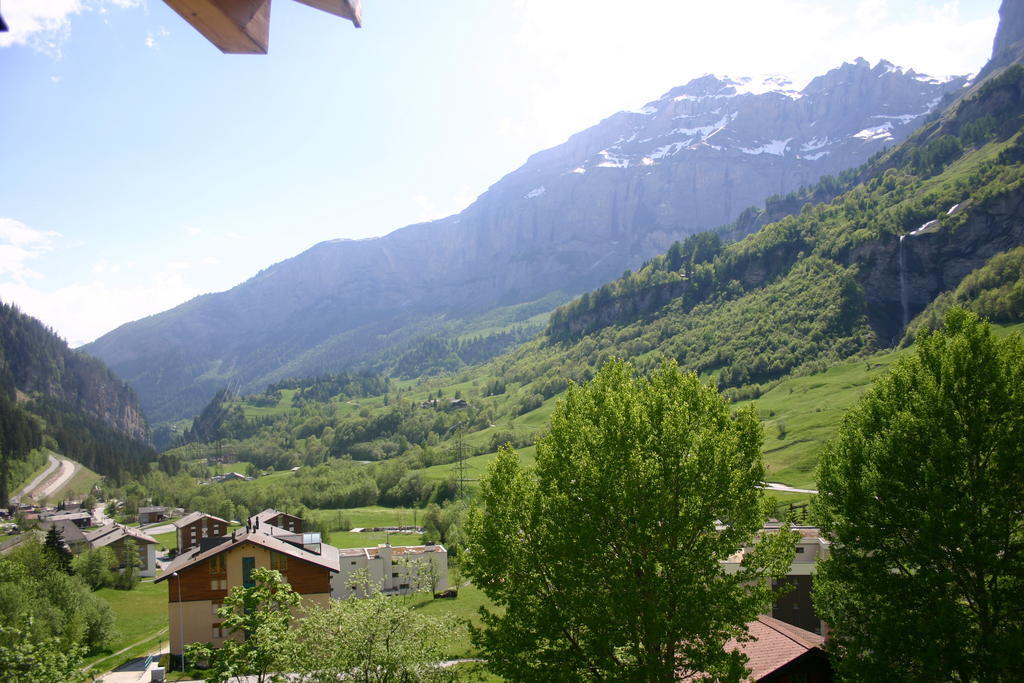 Alfa Appartements Superior Leukerbad Værelse billede